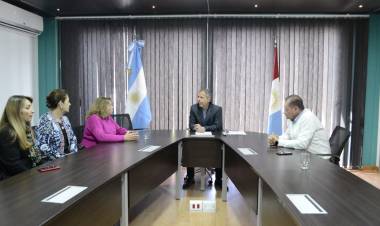 Bernarte entregó un subsidio a LALCEC para mejoras edilicias