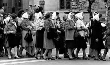 Abuelas de Plaza de Mayo cumple 45 años de recuperación de memoria