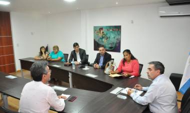 El intendente a cargo Gustavo Klein se reunió con vecinalistas de barrio La Milka