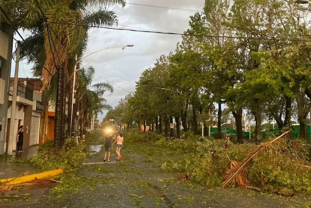 Asistirán a damnificados por el temporal en Río Primero y Villa Santa Rosa