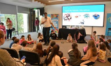 La Kermés de Ciencia y Tecnología pasó por Tecnoteca