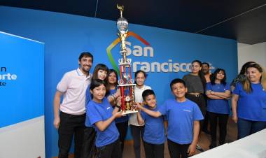 Festival Nacional de Danzas “El Talero”: Exitosa participación de la Escuela municipal de Danzas Folclóricas