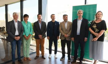 Bernarte recibió a los referentes de las empresas energéticas de la Región Centro