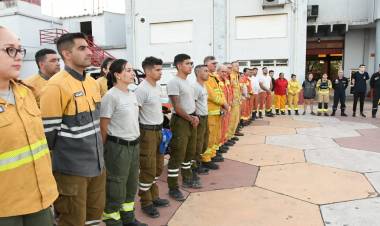 Bernarte reconoció a quienes colaboraron tras el temporal