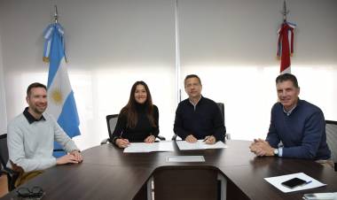 El municipio lanza una capacitación para docentes