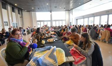 Manos Tejedoras: se realizó nueva entrega a la Residencia de Varones