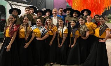 San Francisco brilló en el XIII Festival Internacional de Danzas Folclóricas en Bolivia