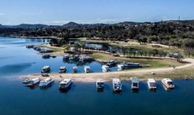 Embalse tendrá el primer Parque Acuático sobre agua de todo el país