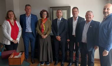 Bernarte se reunió con representantes del País Vasco en Argentina