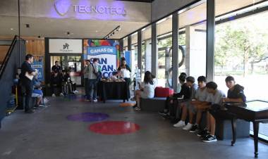 Se puso en marcha el Programa de Alfabetización Digital