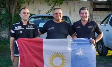 Incendios: partió una nueva delegación de bomberos a Chubut