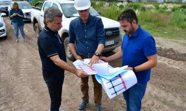 Bernarte supervisó el avance de obra en el Loteo “La Arbolada”