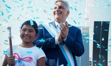 25 de Mayo: Llaryora pidió por la “unidad de los argentinos”