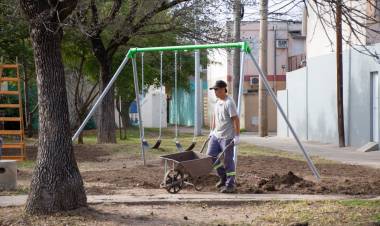Avanzan los trabajos de refuncionalización y mantenimiento en barrio Roque Sáenz Peña