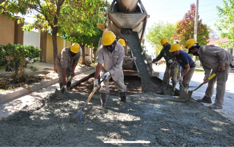 Culminaron los primeros 150 metros de pavimentación en Barrio Independencia