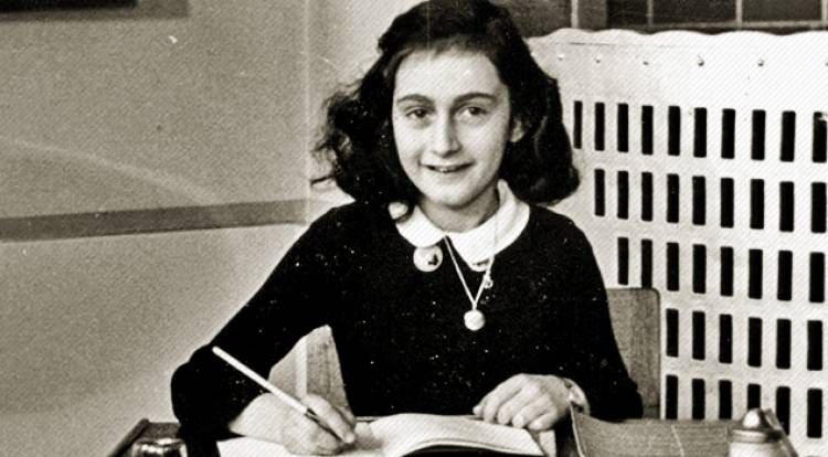 Una edición completa e integrada del Diario de Ana Frank busca revalorizar su rol como escritora