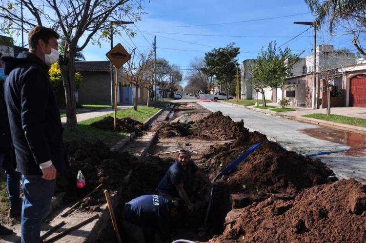 Se completó el trabajo de pavimentación de calle Independencia Norte