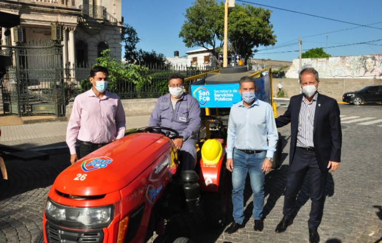 Bernarte presentó nueva maquinaria e incorporó un nuevo servicio