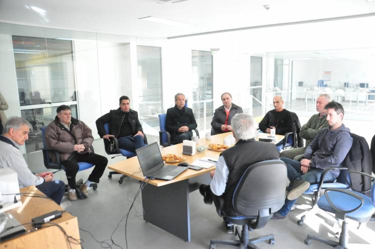 El intendente Damián Bernarte visitó la empresa MSF TECH
