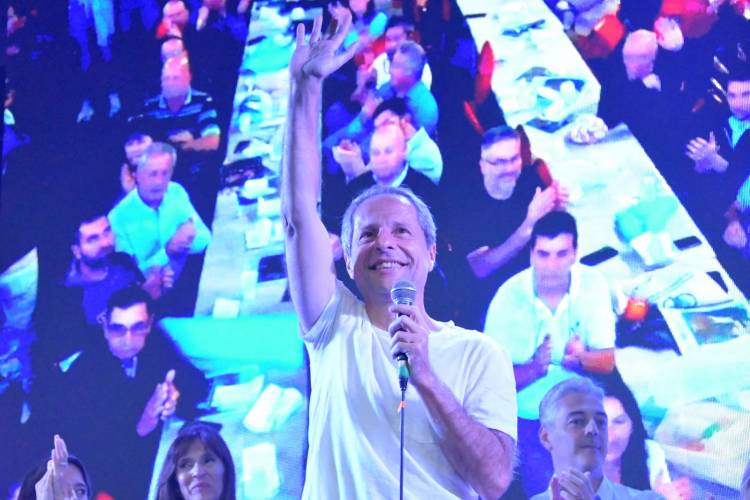 Damián Bernarte lanzó la campaña como candidato a intendente