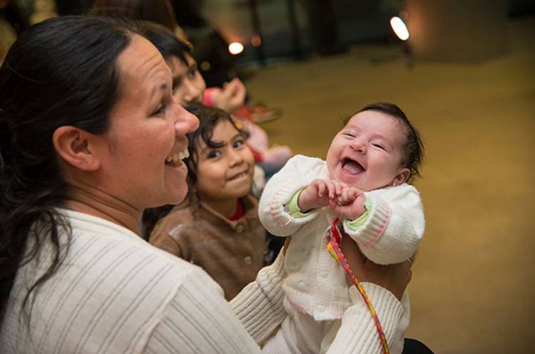 La Provincia mejoró los programas de asistencia económica a mujeres