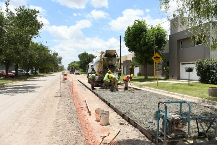Avanza la segunda etapa de pavimentación de Av. de la Universidad