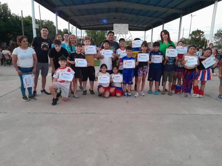 Culminaron los Talleres de Iniciación Deportiva en barrio Parque
