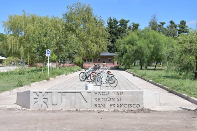 Avanza a buen ritmo la obra del Estacionamiento Sectorizado en el Campus Universitario UTN 