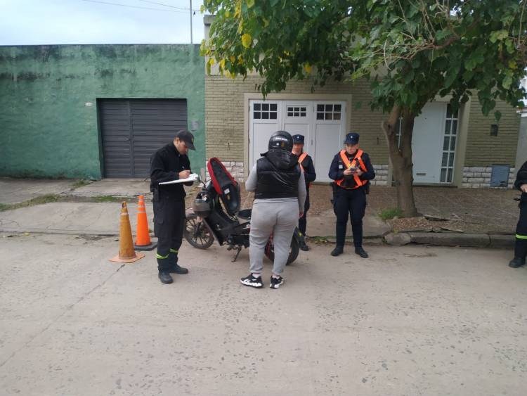 Continúan los controles vehiculares en la ciudad