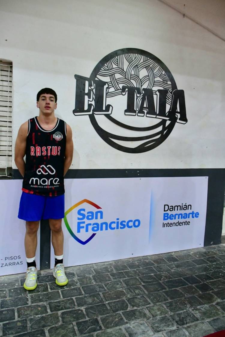 Oreste, el joven cubano que eligió San Francisco para vivir su sueño de ser jugador de básquet