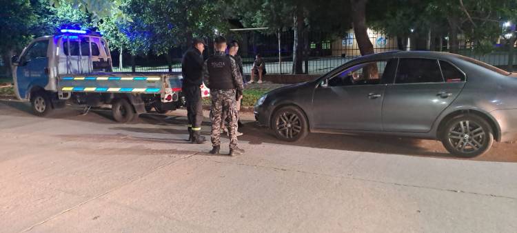 San Francisco: conducía realizando maniobras peligrosas y dio positivo en alcoholemia