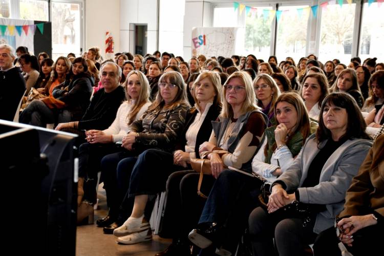 Más de 300 personas participaron de una jornada de ESI en el Superdomo