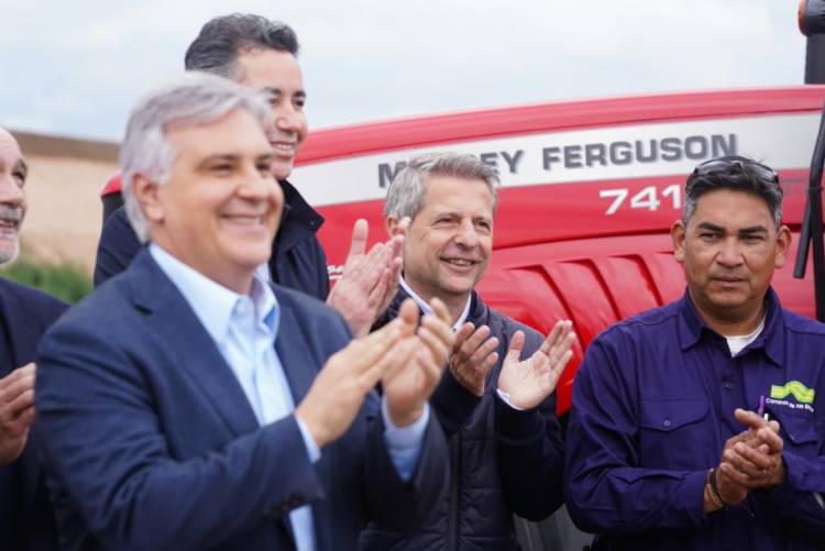 Llaryora inauguró un tramo clave de la Autopista Ruta 19