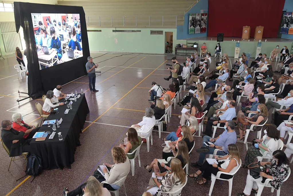 Córdoba fortalecerá la enseñanza en Lengua y Matemática
