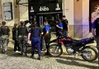 Dos motocicletas retenidas por infracciones en la madrugada de este domingo