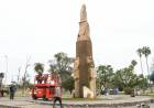 El municipio lleva a cabo la restauración de los monumentos de la Plaza Vélez Sarsfield