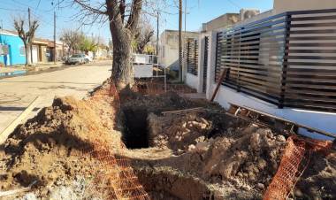 En dos frentes simultáneos avanza la cloaca en La Milka