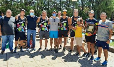 Bernarte estuvo presente en el Triatlón San Francisco