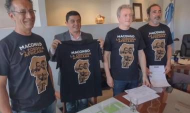 Pablo César inició el rodaje del documental "Macongo, la Córdoba Africana"