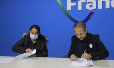 PROGRAMA LO TENGO: 12 nuevos adjudicatarios firmaron su boleto de compraventa