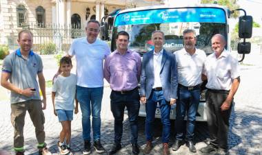 Bernarte presento una nueva unidad para el área de Alumbrado Público