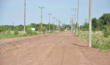 Bernarte supervisó el nuevo canal de desagüe pluvial en Bº 9 de Septiembre