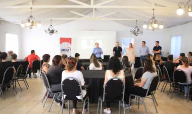 Comenzó el curso de Formación para Mozos y Camareras