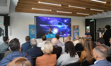Con tecnología de última generación se inauguró el Planetario San Francisco en Tecnoteca