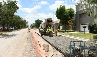 Avanza la segunda etapa de pavimentación de Av. de la Universidad