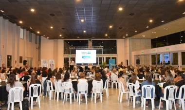 Con una importante convocatoria se llevó a cabo el Encuentro de Mujeres Emprendedoras