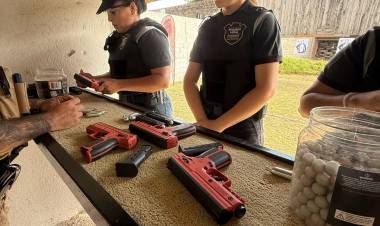 La Guardia Local de Prevención y Convivencia se capacita en el uso de armas menos letales