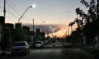 Nuevas luminarias LED en el Loteo Procrear en barrio La Milka 