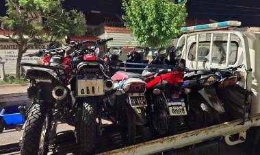 Operativo de control vehicular: 10 motocicletas y 1 auto retenidos