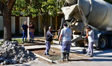 La etapa 12 del Plan Municipal de Bacheo siguió esta semana con intensa actividad